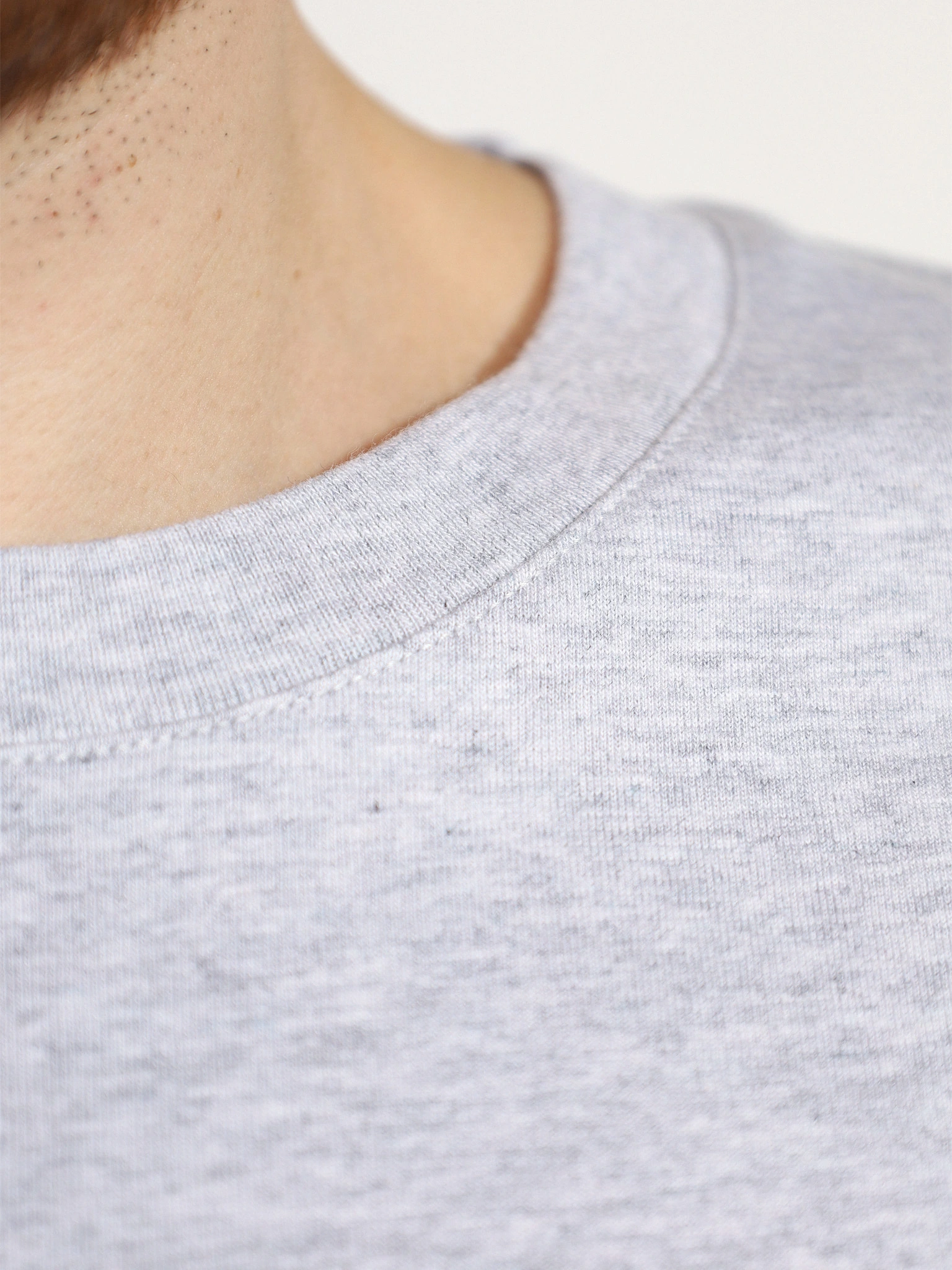 Футболка серого цвета из хлопка